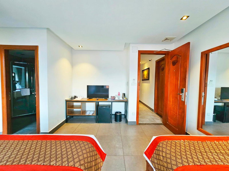 Le Botum Hotel, Phnom Penh, Cambodia