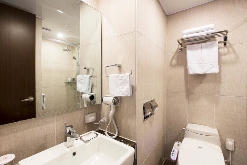 Ramada by Wyndham Jeju City Hall, Jeju City, 대한민국