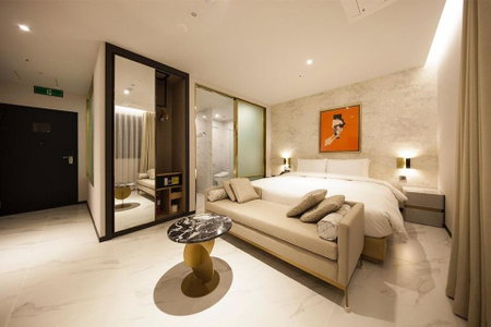 Nampo Hound Hotel Premier, Busan, 대한민국