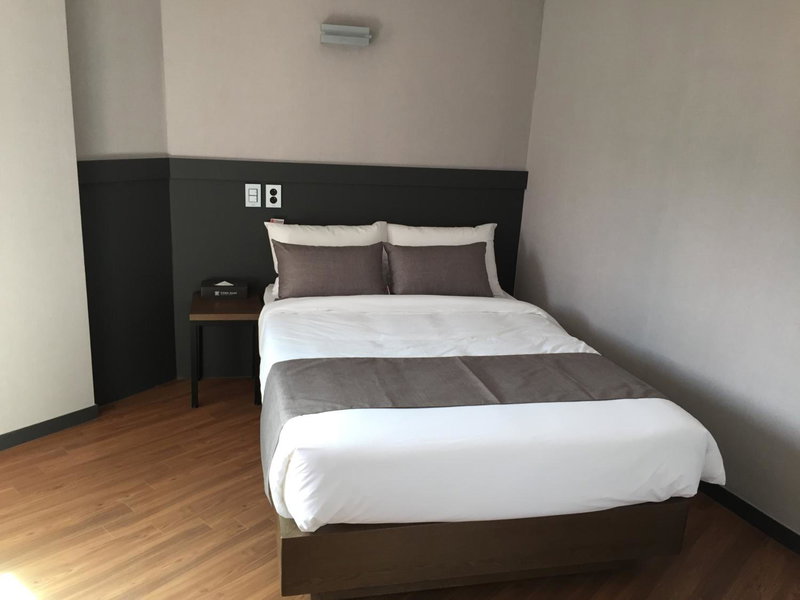 Ehwa In Myeongdong, Seoul, 대한민국