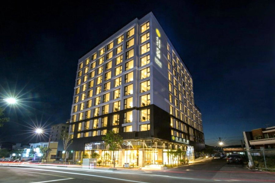 Shin Shin Hotel Cheonjiyeon, Seogwipo, 대한민국