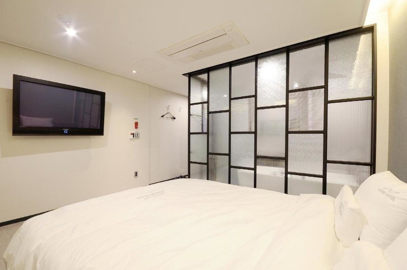 Queens Hotel Seomyeon Busan, Busan, 대한민국