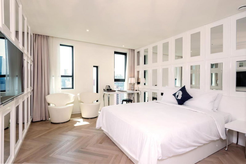 Hotel The Designers LYJ Gangnam Premier, Seoul, South Korea