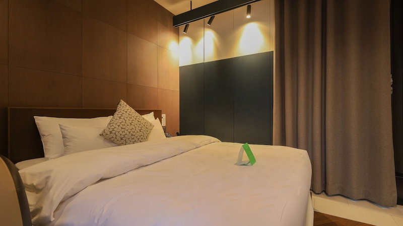 Bundang (Seohyeon) Business Hotel Kind-KYND, Seongnam-si, 대한민국