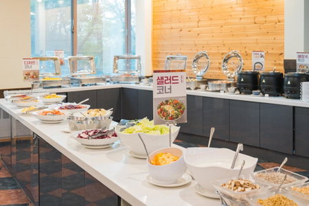 Ocean2YouResort SokchoSeorakBeach Hotel&Condo, Kosong, 대한민국
