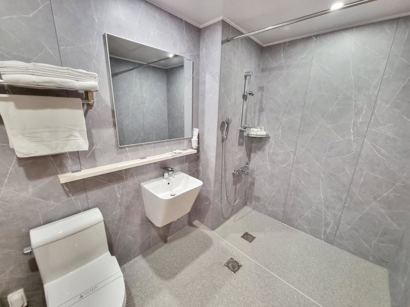 LEX Tourist Hotel, Seoul, South Korea