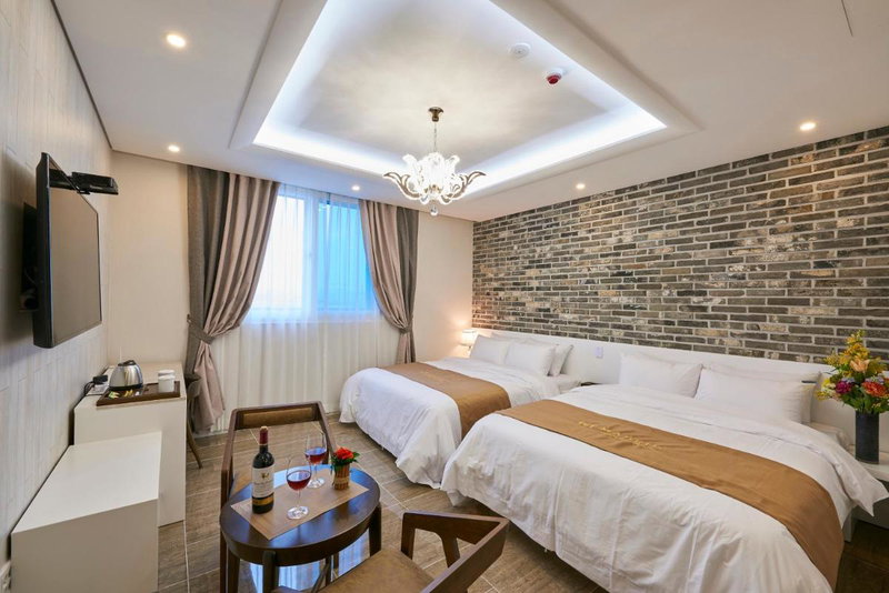 Gwangju Madrid Hotel, Masan, 대한민국