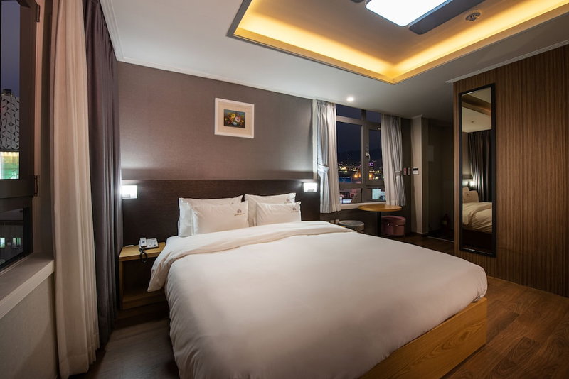 Central Park Hotel Busan, Busan, South Korea