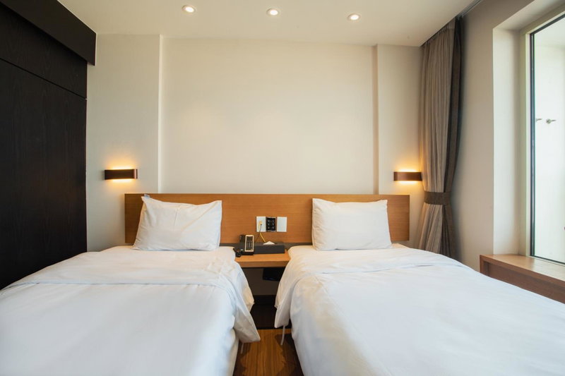Winners Hotel, Jumunjin, 대한민국