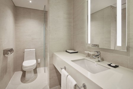 Ramada Encore by Wyndham Gimpo Han River Hotel, Goyang-si, Южная Корея