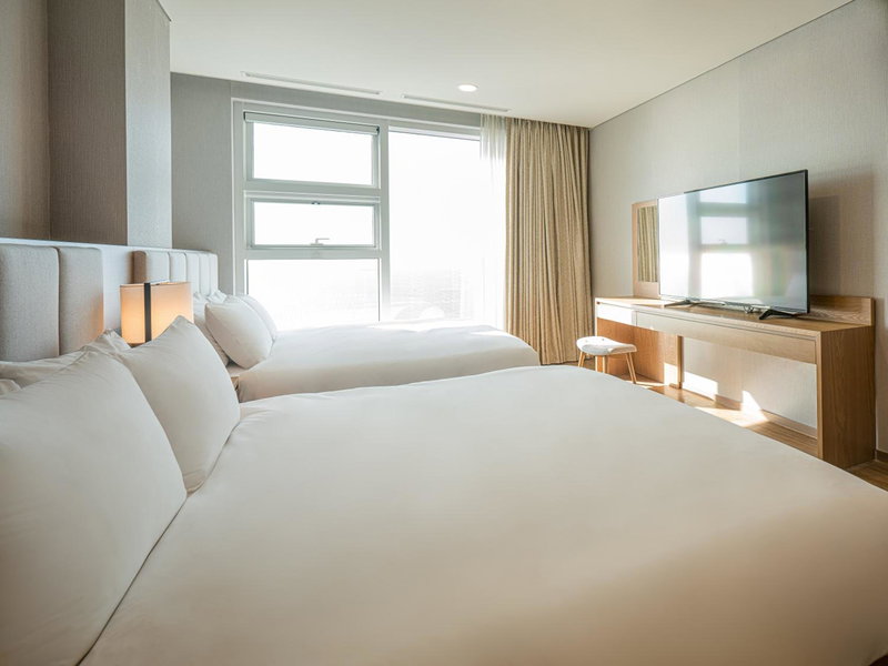 Hotel Tops 10, Donghae City, Corea del Sur