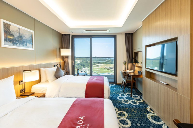 Ramada Plaza by Wyndham Dolsan Yeosu, Yeosu, 대한민국