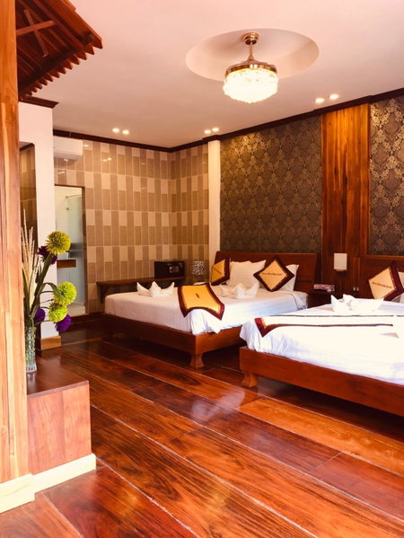 Merry Riverside Hotel, Luang Prabang, Laos