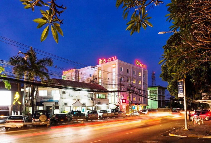 ibis Vientiane Nam Phu, Vientiane, Laos