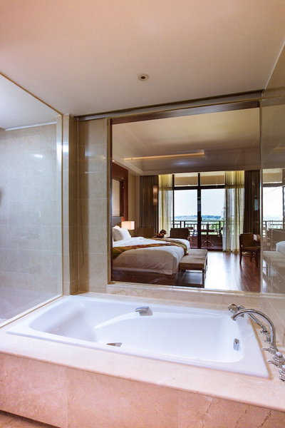 Landmark Mekong Riverside Hotel, Vientiane, Laos