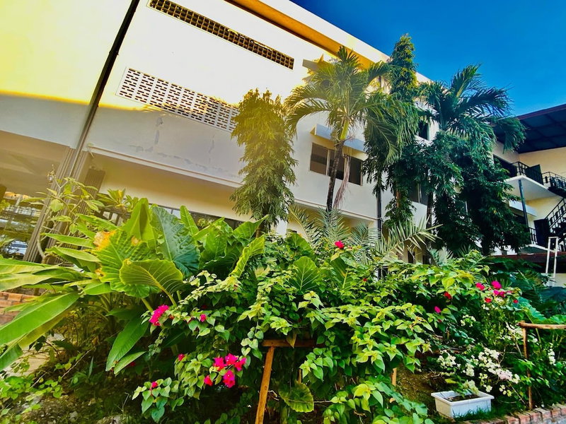 Peaceful Hotel, Vientiane, Laos