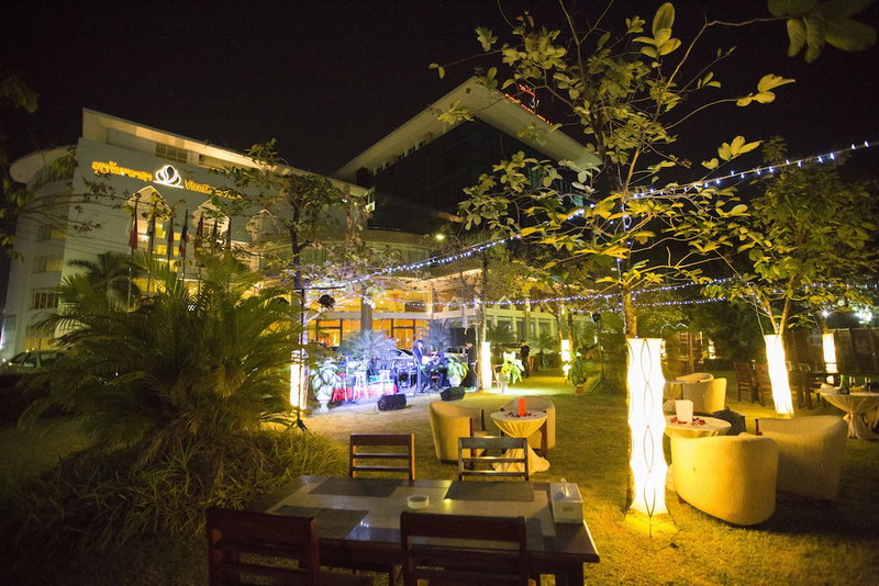 Vientiane Plaza Hotel, Vientiane, Laos