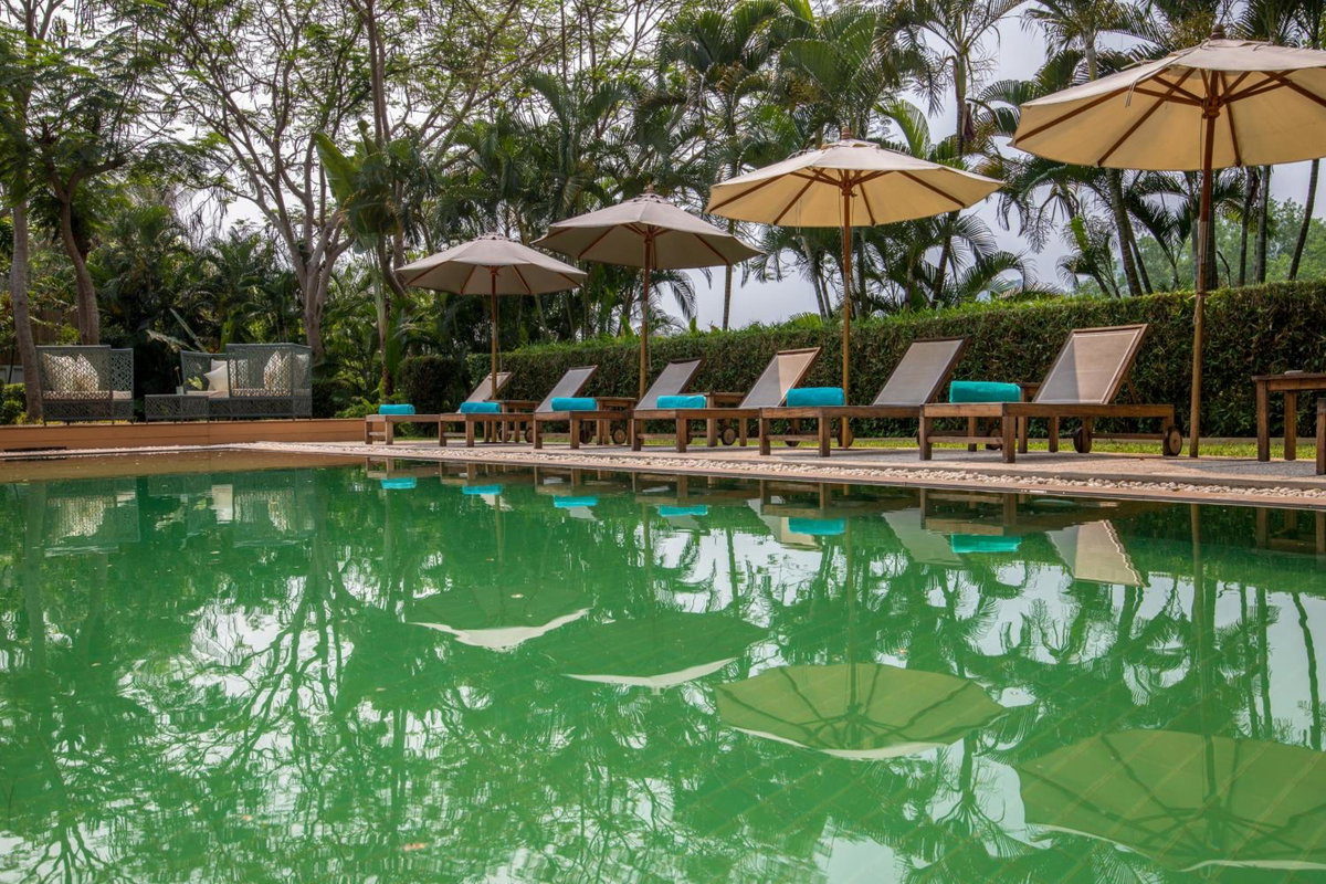 The Apsara Rive Droite, Laos