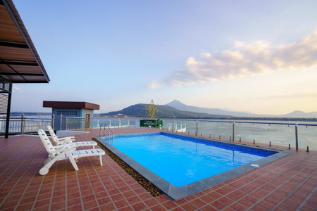 Intouch Riverside Hotel, Pakse, Laos