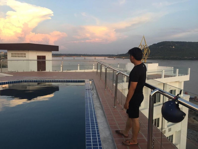 Intouch Riverside Hotel, Pakse, Laos