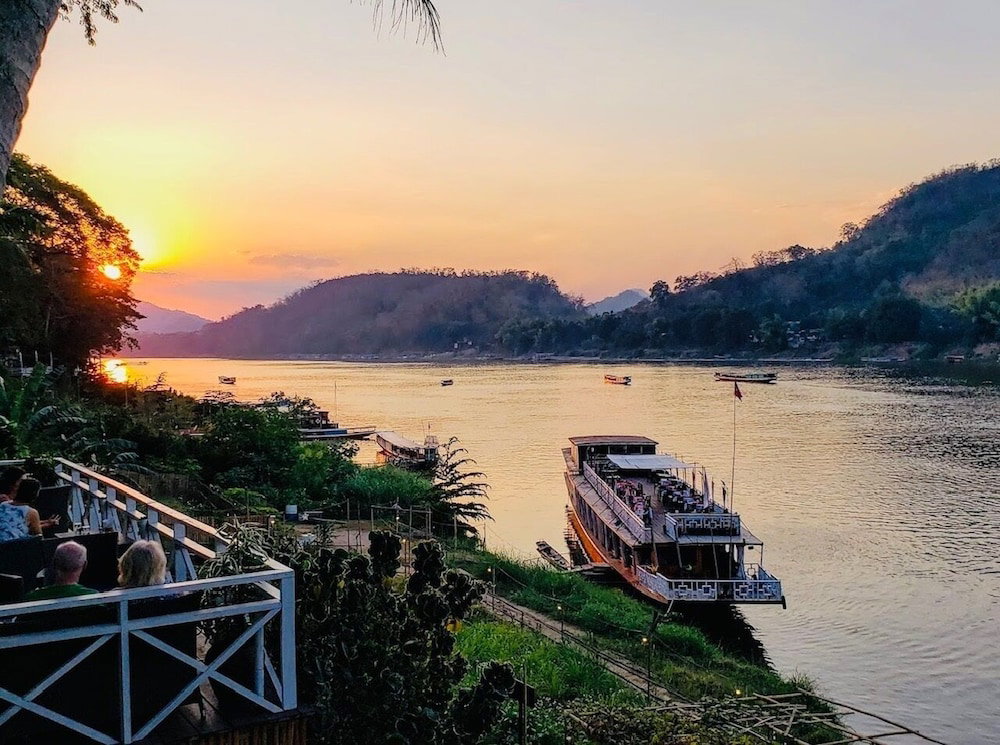 Villa Alounsavath Mekong Riverside, Laos