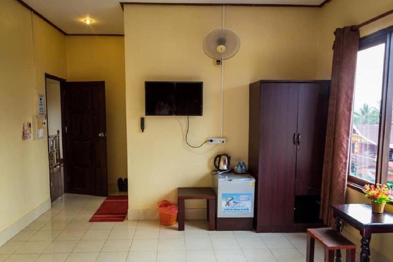 DokPhut Guesthouse, Vang Vieng, Laos
