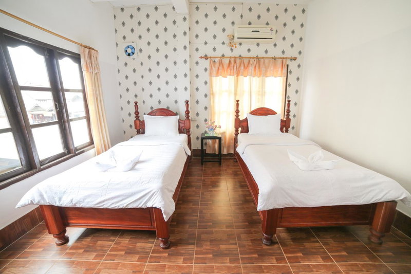 Maylay Guesthouse, Vang Vieng, Laos