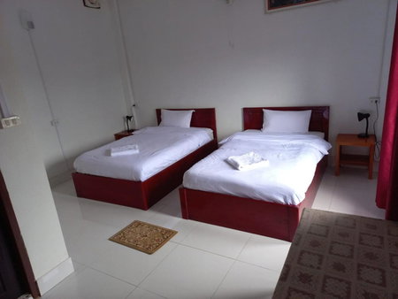 Sipanya Guesthouse, Muang Phônsavan, Laos