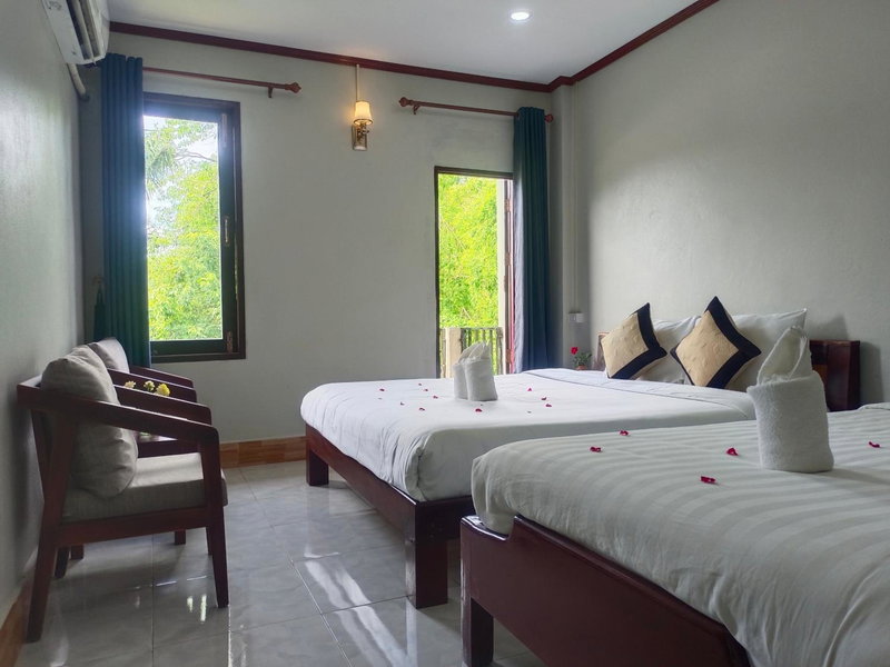 Vang Vieng Champa Resort, Vang Vieng, Laos