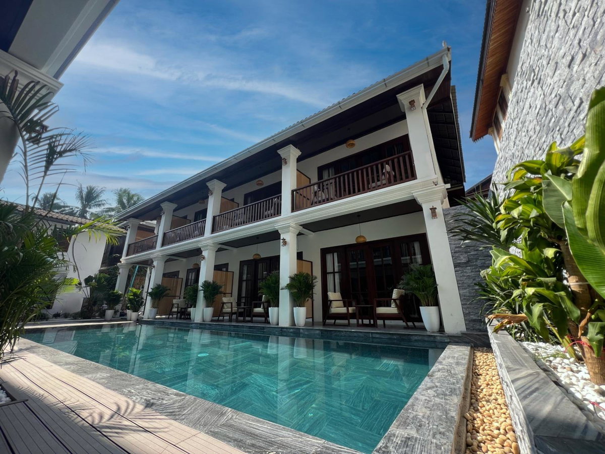 The Secret Luang Prabang, Laos