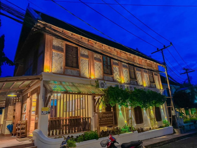 Luang Phasouk Hotel, Luang Prabang, Laos