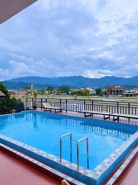 Vangvieng Sisavang Mountain View Hotel, Vang Vieng, Laos