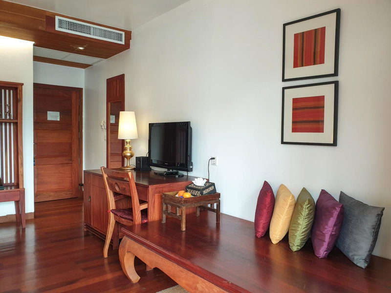 Le Palais Juliana Experience tradition on us Book 2 nights and get a free morning alms-giving session, Luang Prabang, Laos