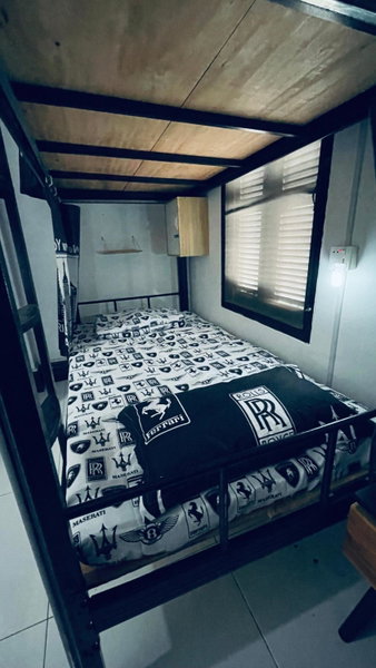 Meet sunset hostel Luangprabang, Luang Prabang, Laos