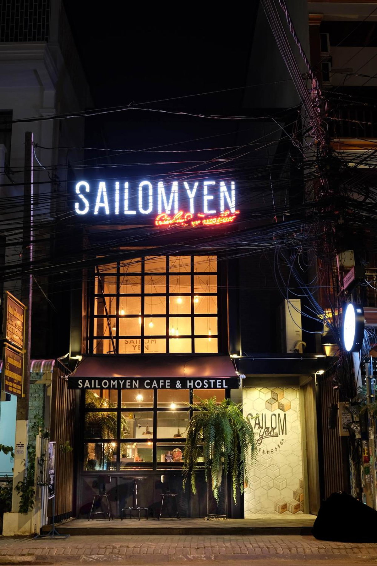 Sailomyen Hostel, Laos