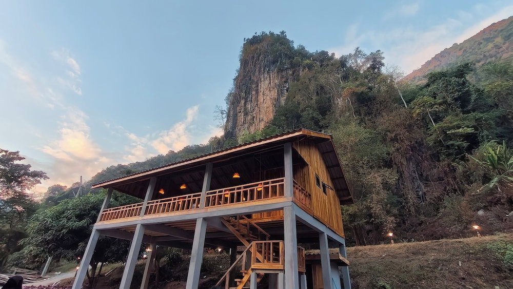 Papaya Resort Nong Khiaw, Laos
