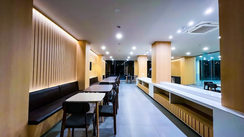 The Riva Vientiane Hotel, Vientiane, Laos
