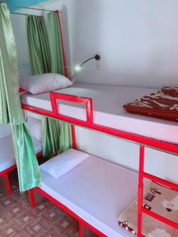 Vang Vieng Freedom View - Hostel, Vang Vieng, Laos