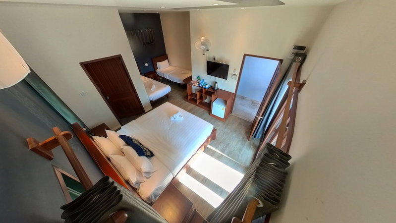 Faraway Suites - Hostel, Vang Vieng, Laos