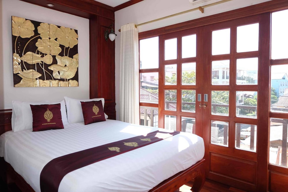 Manorom Classy Hotel, Laos