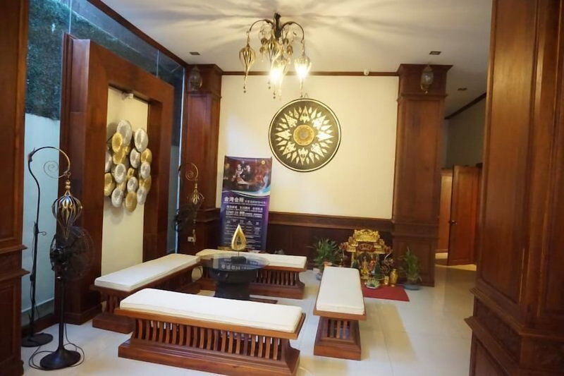 Manorom Classy Hotel, Vientiane, Laos