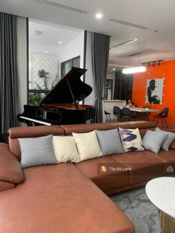 Apartment for sale in Ha Dong, Vietnam · Vinhomes Skylake Project · 3 rooms, 2 baths