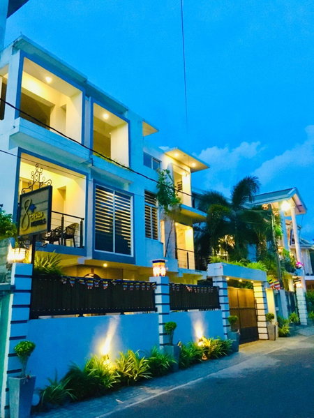 8 Plus Motels, Negombo, Sri Lanka