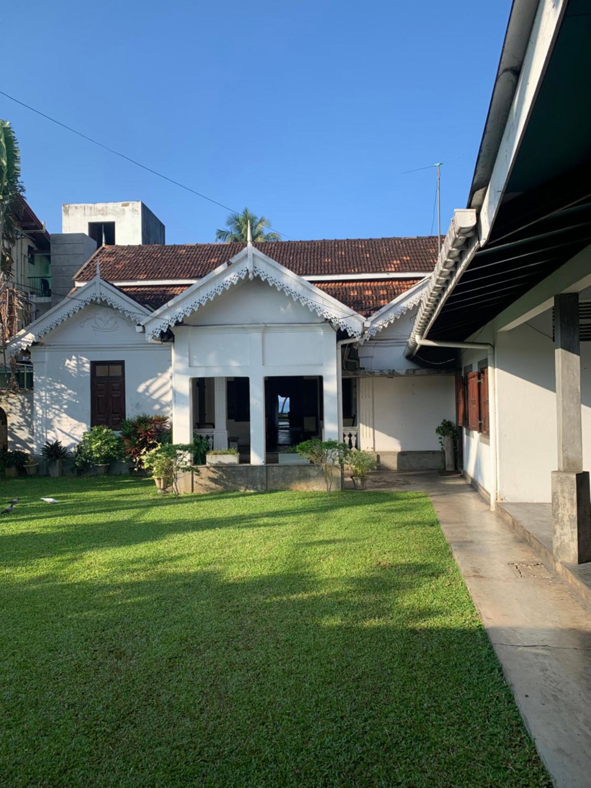 Curry Bowl Restaurant & Turtles Rest, Sri Lanka
