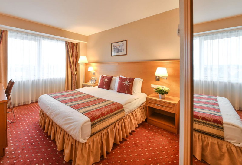 VILNIUS PARK PLAZA HOTEL & SPA, Restaurant, Conference & Banquet Center, Vilkpede, Lituanie