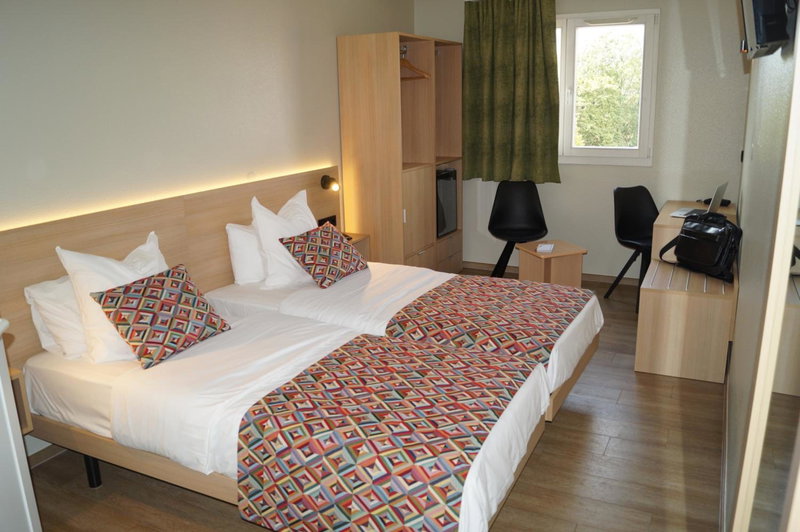 Hotel Stand'Inn, Foetz, Luxembourg