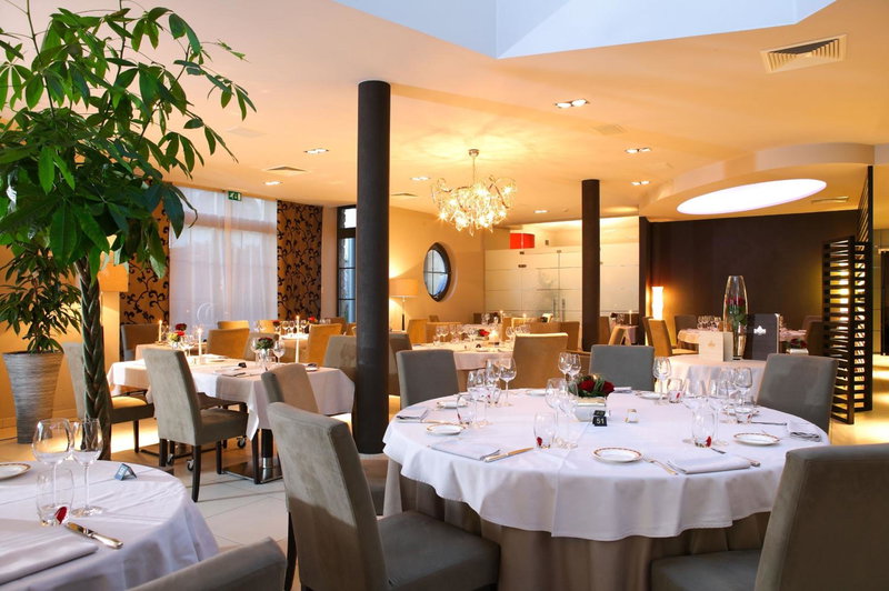 Hotel - Restaurant DAHM, Erpeldange, Luxembourg