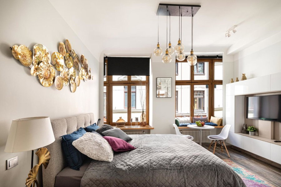 Art Design King Bed Studio Apartment In Old Town, Rīga, Latvia