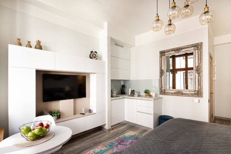 Art Design King Bed Studio Apartment In Old Town, Rīga, Latvia