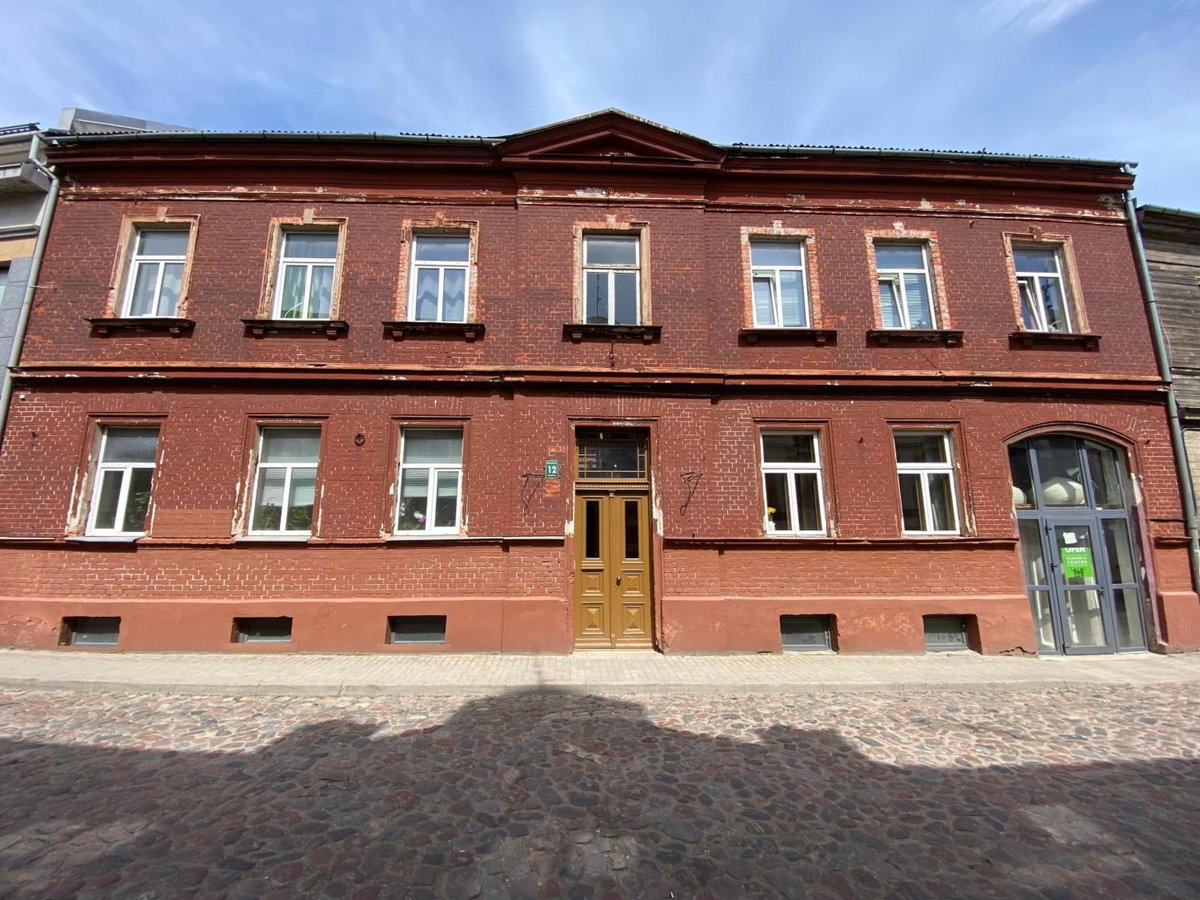 Rakstvežu apartamenti, Latvia